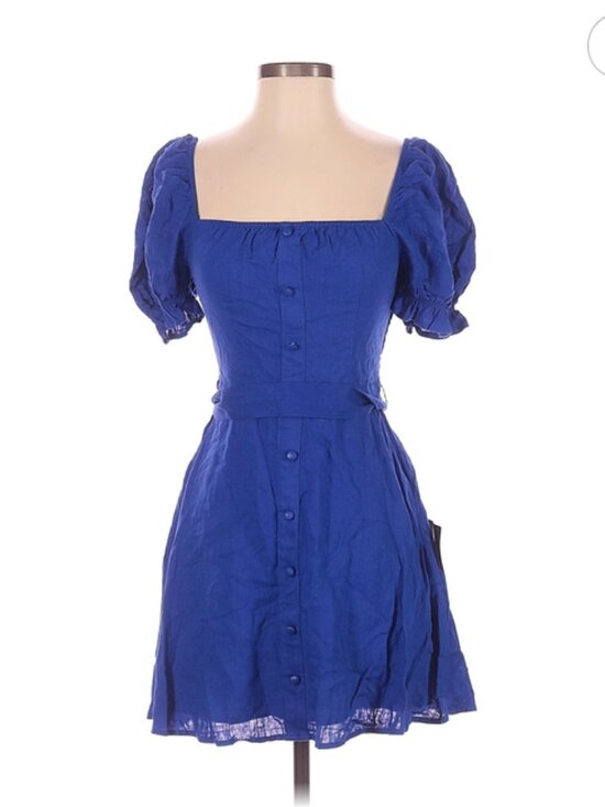Lulus Dresses & Skirts - Lulus Size XS Blue Mini dress with square neckline, puff sleeves, and tie waist